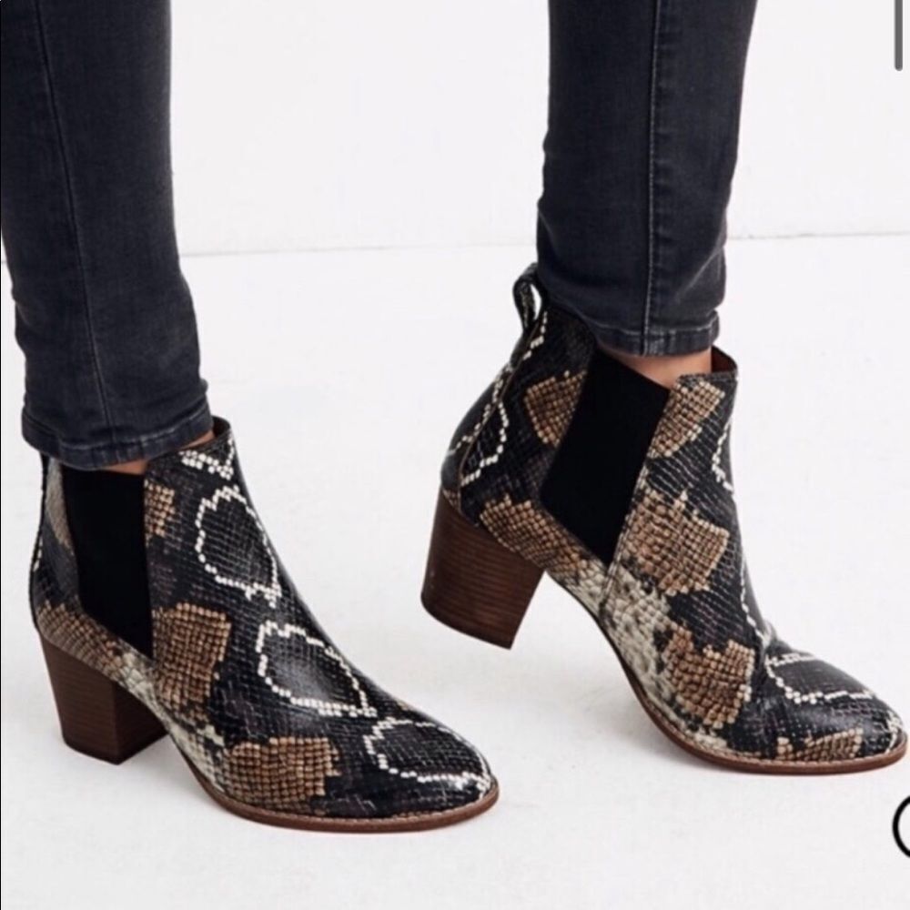madewell regan ankle boot snakeskin print